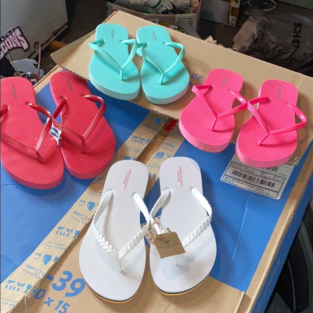 Flip flop lot